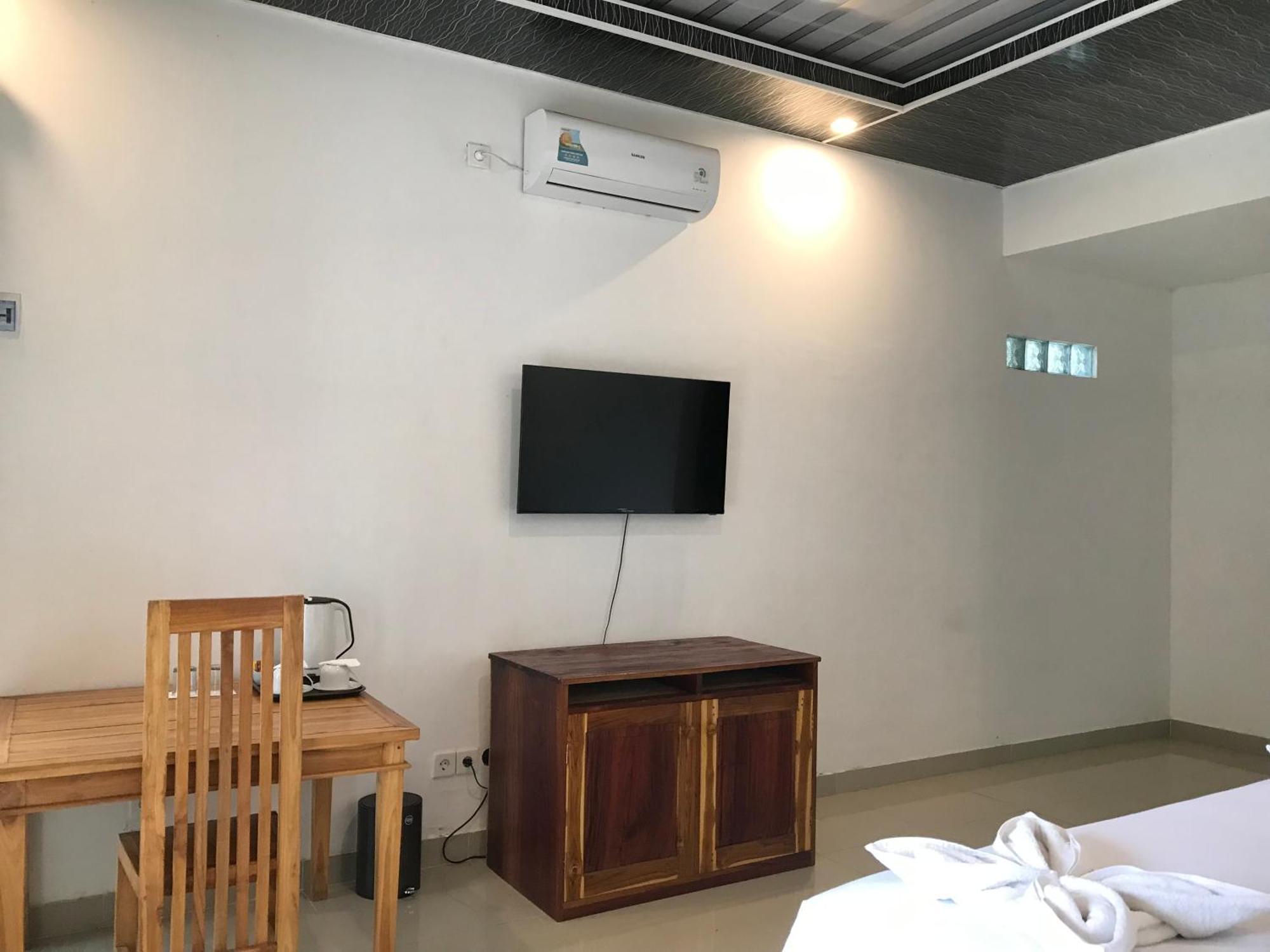 Pohon Purba Resort & Restaurant Labuhan Pandan Kültér fotó